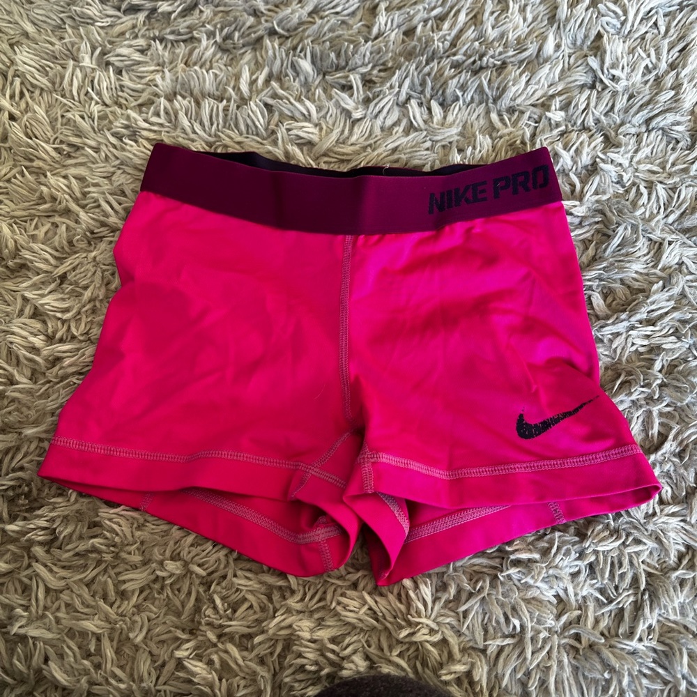 nike compression shorts